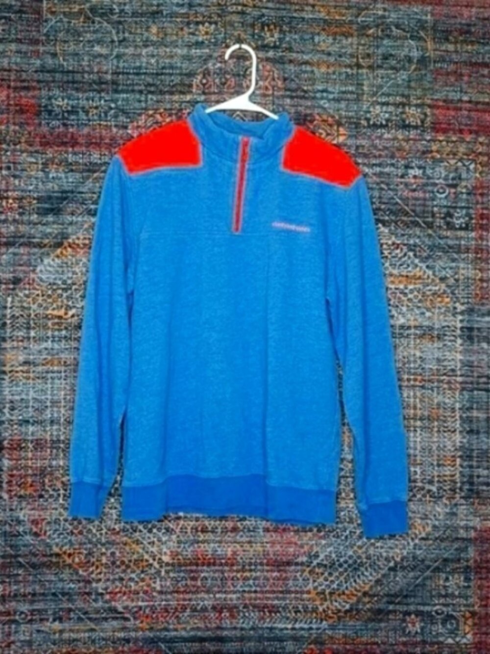 Vineyard Vines mens heathered blue w red trim 1/4 zip Performance Shep M EUC